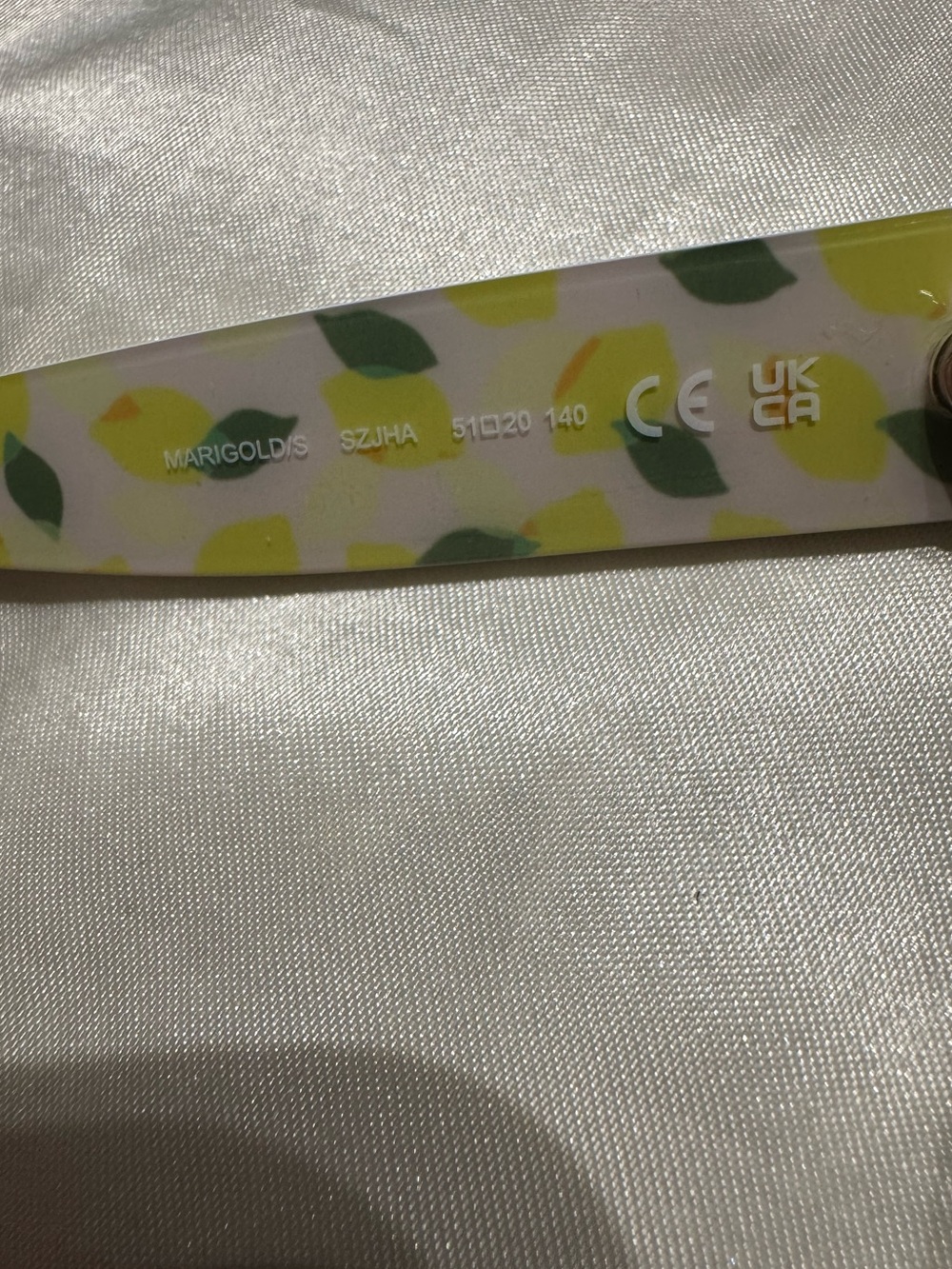 Kate Spade White Cateye Sunglasses with Lemon design - Picture 7 of 8
